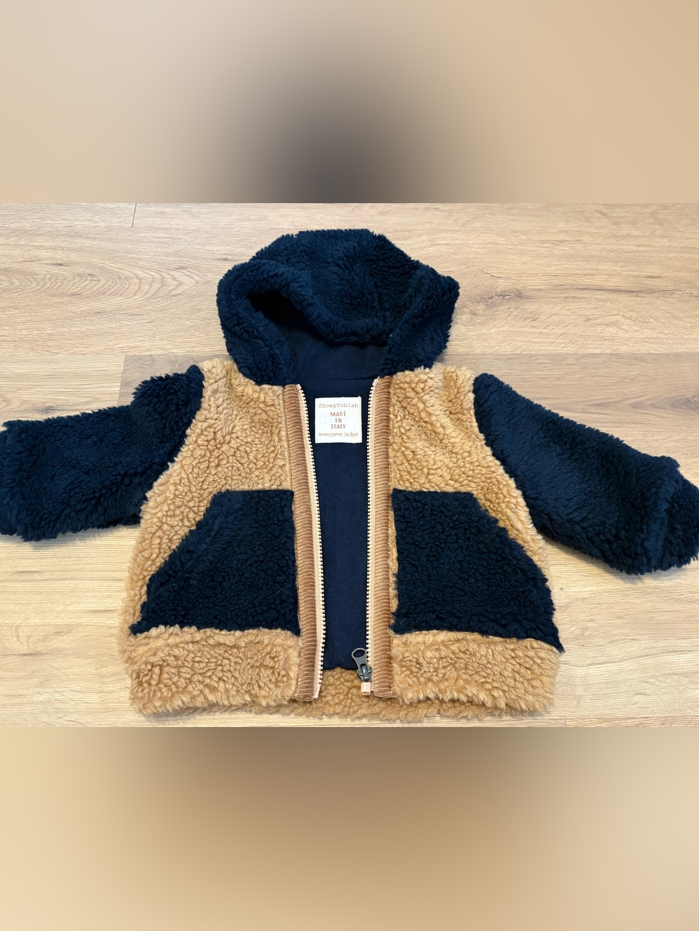 Zhoe & Tobiah Cozy Navy and Camel Sherpa Zip Hoodie Jacket Size 12 months Italy